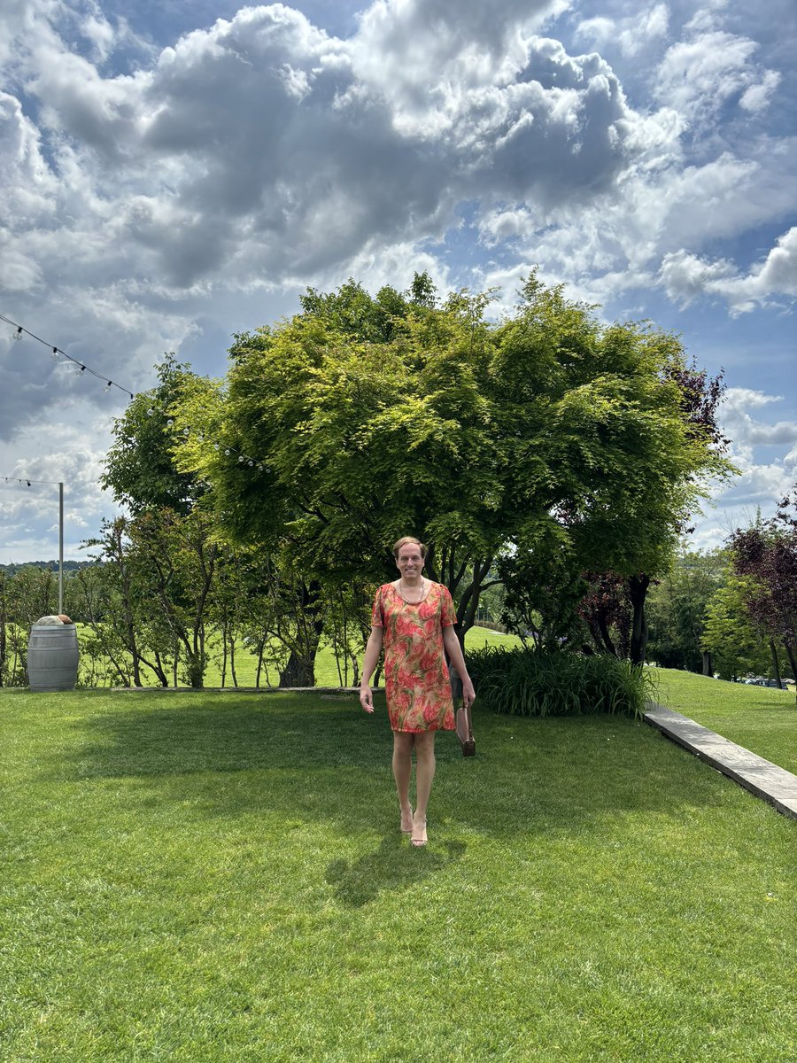 Un pensiero a tutti gli omofobici, transfobici, crossfobici, fobici di questo e di quello, che propagano odio, incitano alla violenza e non avranno mai un sorriso così.
#stopomofobia