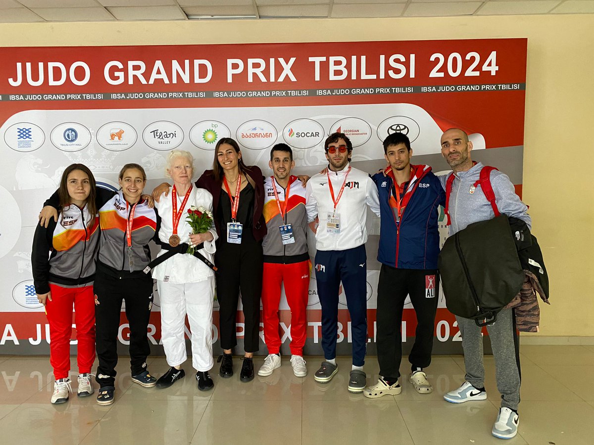 🥋🥉@MARTA_ARCE_P consigue el bronce en el Grand Prix de #Tbilisi y billete para sus quintos Juegos Paralímpicos @Paris2024 ¡¡𝐄𝐧𝐡𝐨𝐫𝐚𝐛𝐮𝐞𝐧𝐚 𝐜𝐚𝐦𝐩𝐞𝐨𝐧𝐚!! 💪👏👏 @Judo @Paralimpicos @IBSAJudo @rfejyda #FEDC @IBSABlindSports once.es/noticias/los-j…
