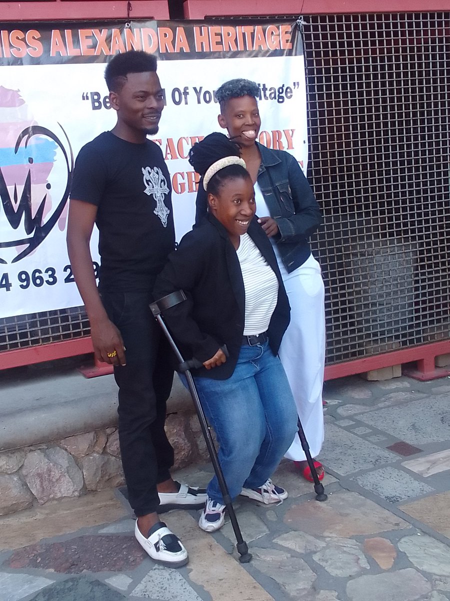 GomoraHasRisen's tweet image. We learnt all the secrets of modelling with Mr &amp;amp; Miss Heritage Alexandra at their exclusive workshop, joined by Miss Egoli Lihle Lee Mthembu &amp;amp; Businesswoman Tapiwa Mutizira. 
Was a must-attend for all aspiring models!

#ModellingWorkshop #PhoenixAlexandra #MrMissHeritageAlexandra