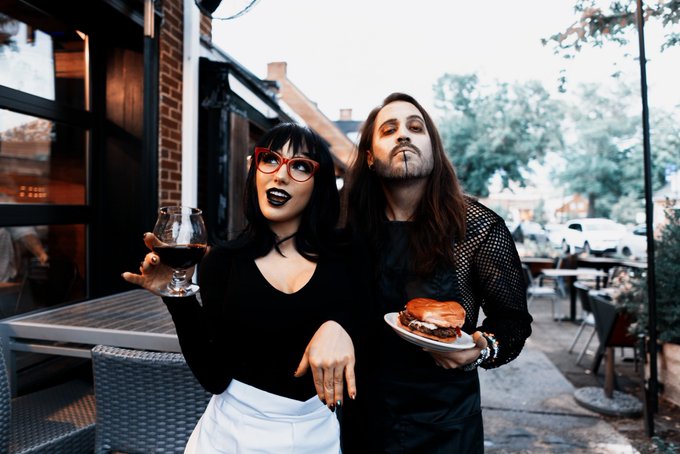 Mom and Dad are here to take your order.  @deadonasunday was on tour by me, so we had to at long last<a class="tags" target="_blank" title="On Twitter" href="/?out=eyJ0eXAiOiJKV1QiLCJhbGciOiJIUzUxMiJ9.eyJpYXQiOjE3MjA2ODMzMzIsImlzcyI6InR3cG9ybnN0YXJzLmNvbSIsIm5iZiI6MTcyMDY4MzMzMiwiZXhwIjoxNzUyMjE5MzMyLCJyZWRpcmVjdF91cmwiOiJodHRwczovL3R3aXR0ZXIuY29tL2RlYWRvbmFzdW5kYXkifQ.KuWh1Aj_NQpFAg_JAVjFkykWboQ2TqfFgUss9yzOOOZdaXZ2cSRZA3rWBxw9nbcLMJLpsYmj5mDfm8LcbaIq3Q">@deadonasunday</a><a href="/tag/bobsburgers"class="tags"><span>#bobsburgers</span></a><a href="/tag/bobcore"class="tags"><span>#bobcore</span></a>