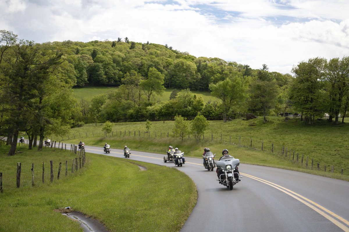 The 13th annual High Country Warrior Ride @HighWarrio49630 was a success and I had a great time riding through the amazing North Carolina high country today. It is so awesome to see the support being raised for @SamaritansPurse 's Operation Heal Our Patriots in Alaska. Thank you
