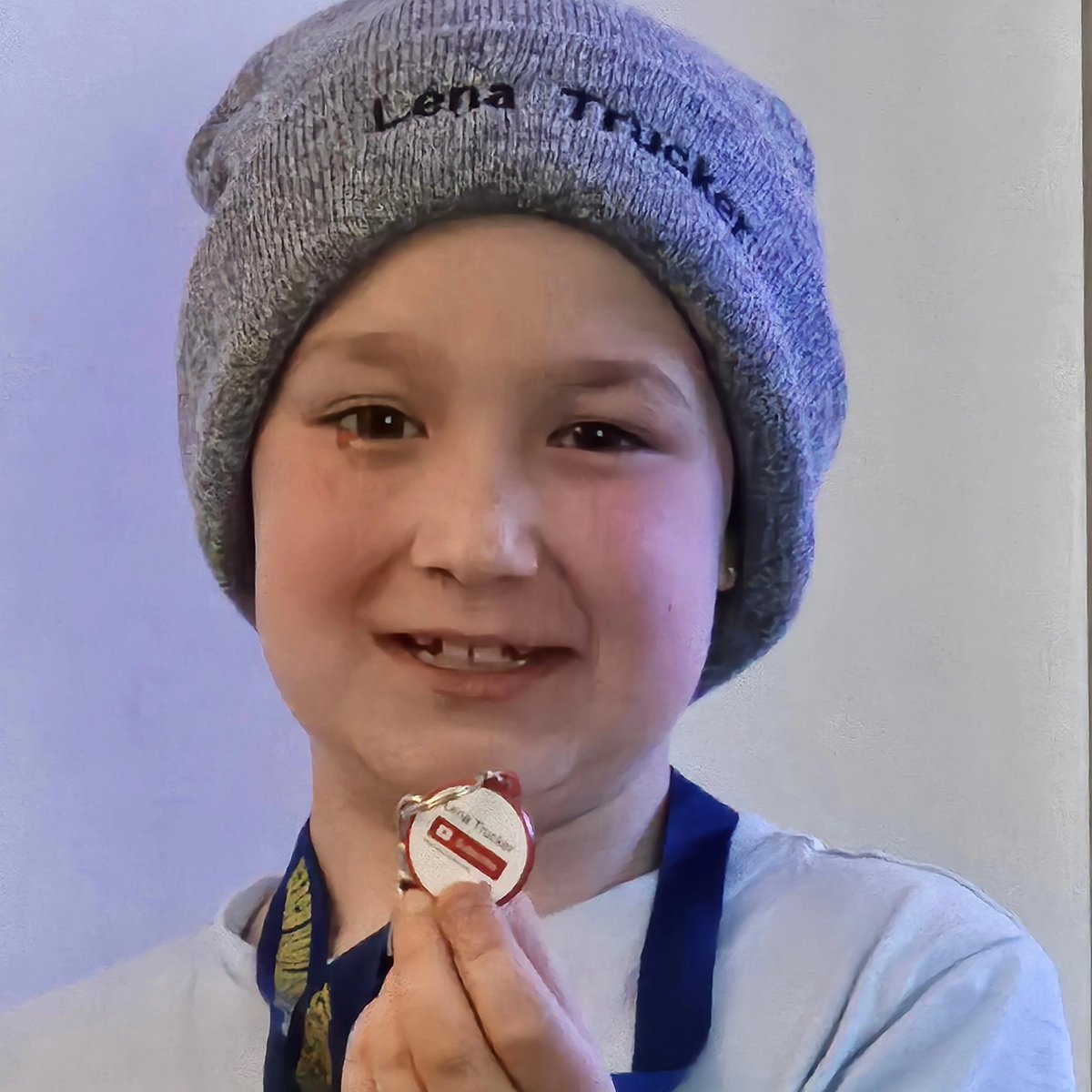 Sussexdriver's tweet photo. @lena_trucker Thanks  for making Flecthers Day with free merch and getting to meet you @devontruckshowofficial https://t.co/lz7o1xCEhZ