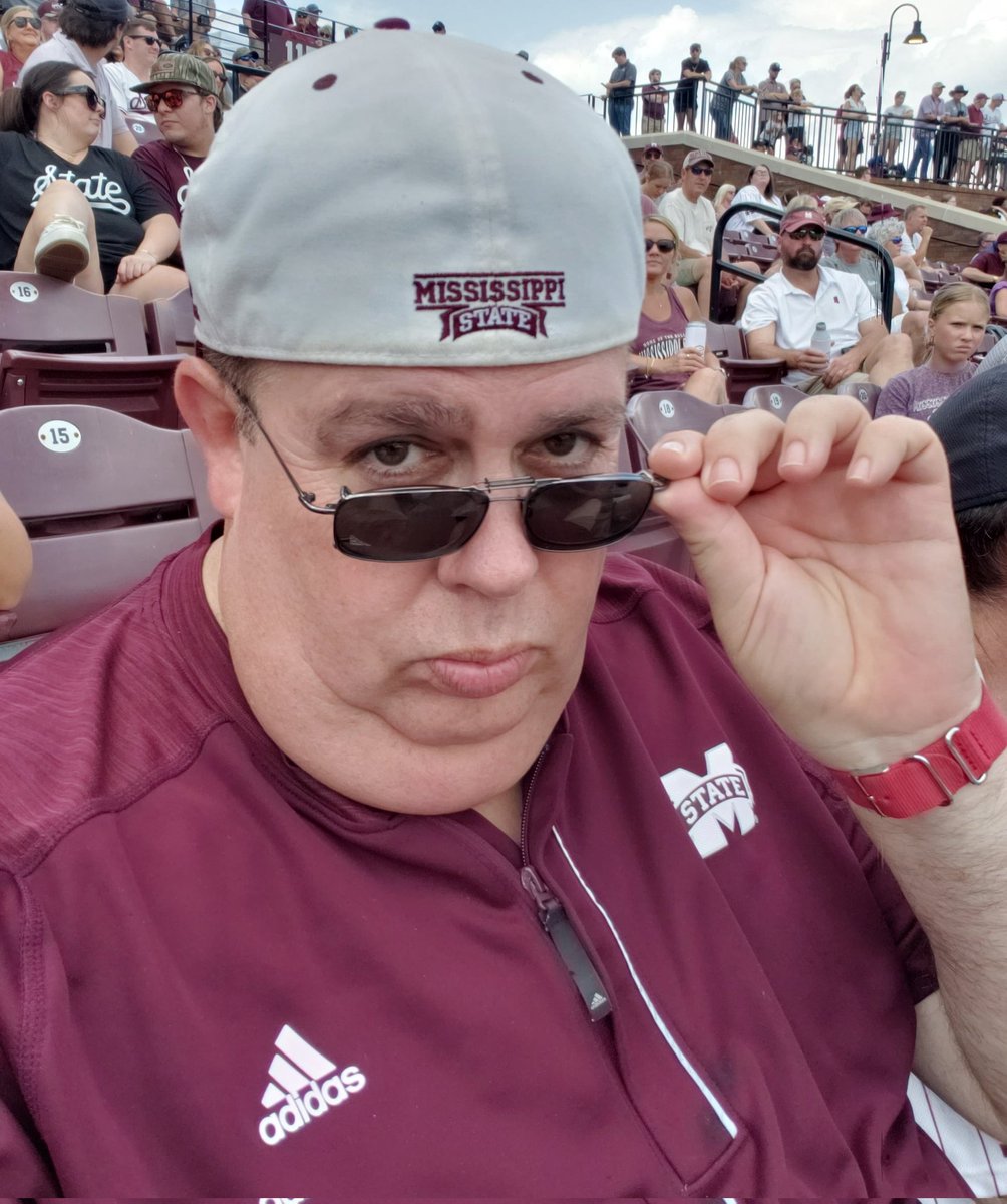 Hawk1_msu's tweet image. It&apos;s time for some serious baseball watching... #HailState #RocktheDude