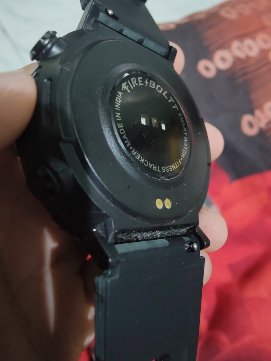 ShantanuDhiwar's tweet image. Flipkart is a fraud. Delivered used smart which had previous months data that confirms its used. The customer service dept will close your complaint without solving the problem. #boycotflipkart #flipkart #fraud @Flipkart