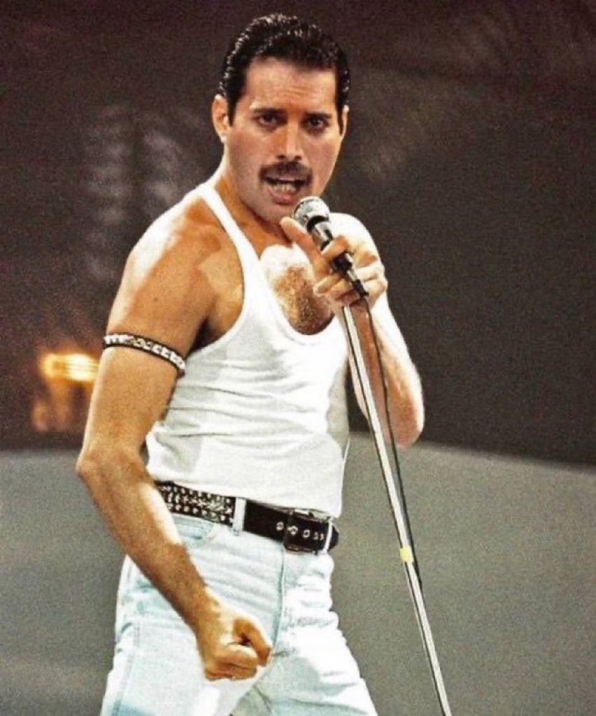 Is Freddie Mercury one of the greatest musicians of ALL TIME? 
#Queen