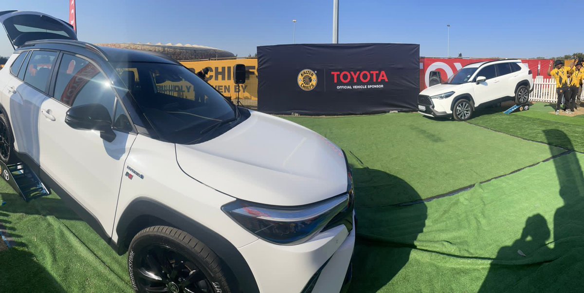 What an experience with @KaizerChiefs... I'm really grateful for #DrivingTheFans competition with @ToyotaSA. If you want to be like me, just follow @KaizerChiefs and @ToyotaSA on all social media platforms. This is incomplete without thanking @mapensela11 bro you are the best