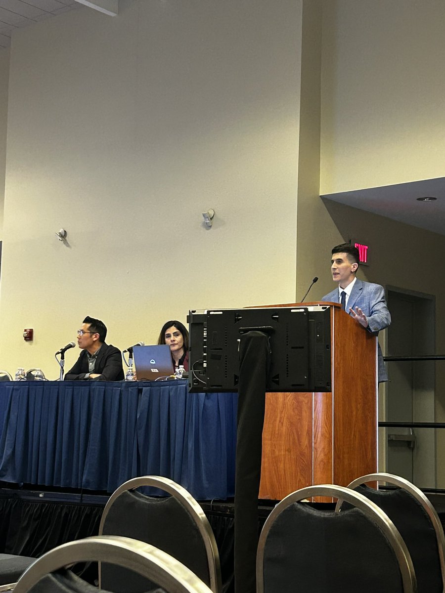 The <a href="/AmerGastroAssn/">American Gastroenterological Association (AGA)</a> Research Award Winner 🏅 himself <a href="/AlsakarnehSaqr/">Saqr Alsakarneh, MD, MS</a> presenting our study on CRC incidence! 

Outstanding talk 🔥 !

Couldn be more proud !

#DDW2024 <a href="/DDWMeeting/">Digestive Disease Week</a>