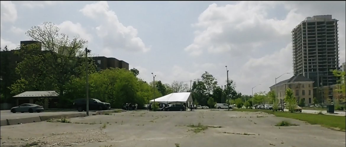 pfragiskatos's tweet image. London’s Italian community has always found ways to give back. This week I joined supporters of Residenza Affordable Housing London to celebrate their latest work: Residenza Victoria. This will mean close to 200 units of market and non-market housing at 88 Colborne St. #ldnont