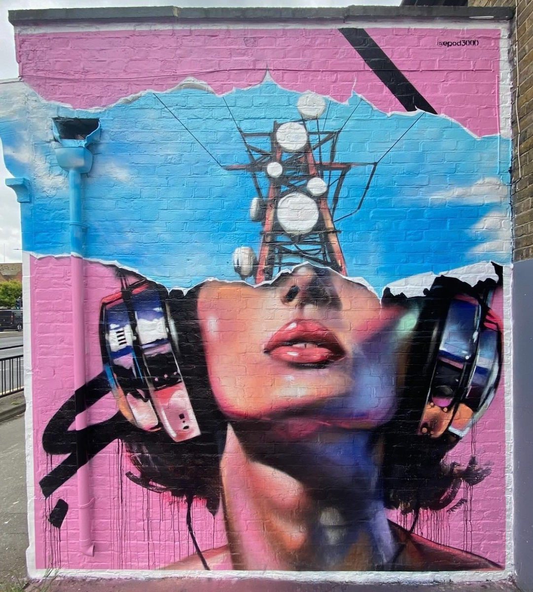 Chelmsford 
x Concrete Canvas Street Art Festival 2024
'The Birthplace of Radio'
🎨 EPOD - (@epod3000) - Street Art