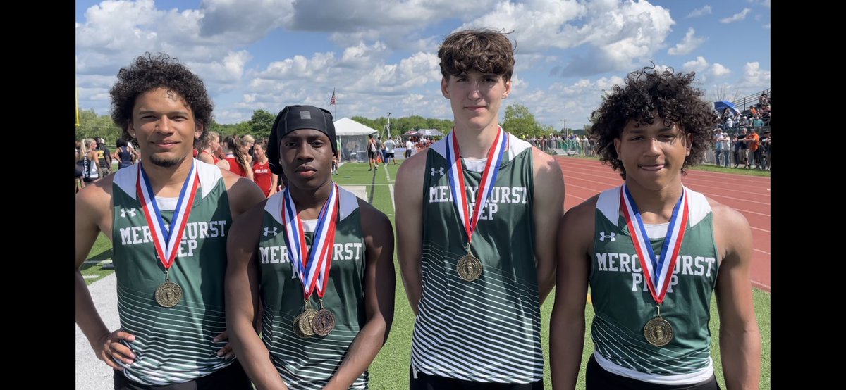 Their 100 times indicated something big might come today from the @mpslakers 4x100 quartet. They left no doubt about the top Class AA team in @PIAADistrict10 and all of Pennsylvania. Their 41.91 clocking won by 1.25 seconds and became the first sub-42 time in AA. @PennTrackXC