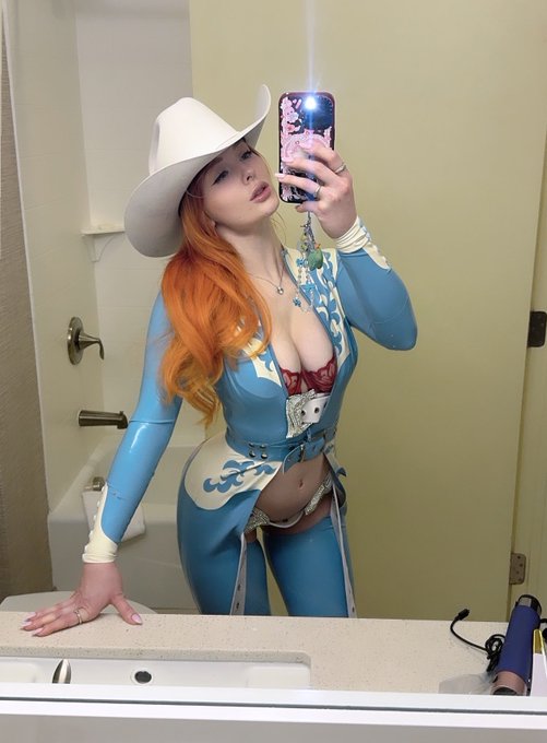 jennalynnmeowri