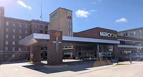 MED_Midwest's tweet photo. MercyOne Dubuque Medical Center has again been recognized as one of America's Best Maternity Hospitals for providing high-quality, patient-centered maternity care from pregnancy to labor and delivery and postpartum care.
https://t.co/nePRPL3dnR
#MEDMagazine #MercyOne https://t.co/7khjzXrloT
