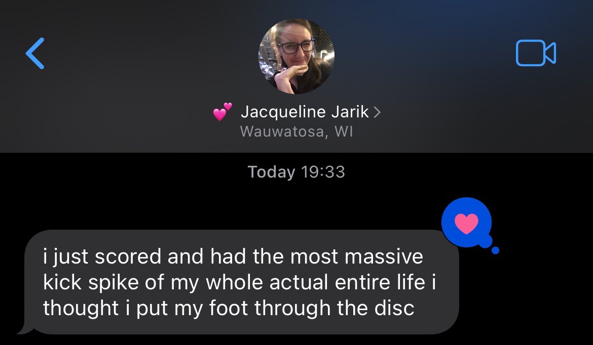 Anna Thorn tweet media