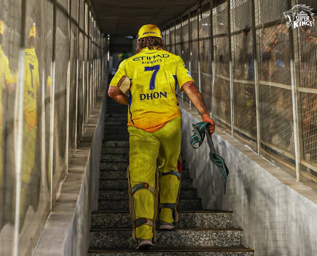 triptidaudsar's tweet image. &quot;A true champion is a true champion. They go fight and win or lose, give it their all.&quot; 
You did great @msdhoni. Is this your last #IPL -  #DefinitelyNot 
Thank you for giving us incredible matches to cherish. You did great 👍