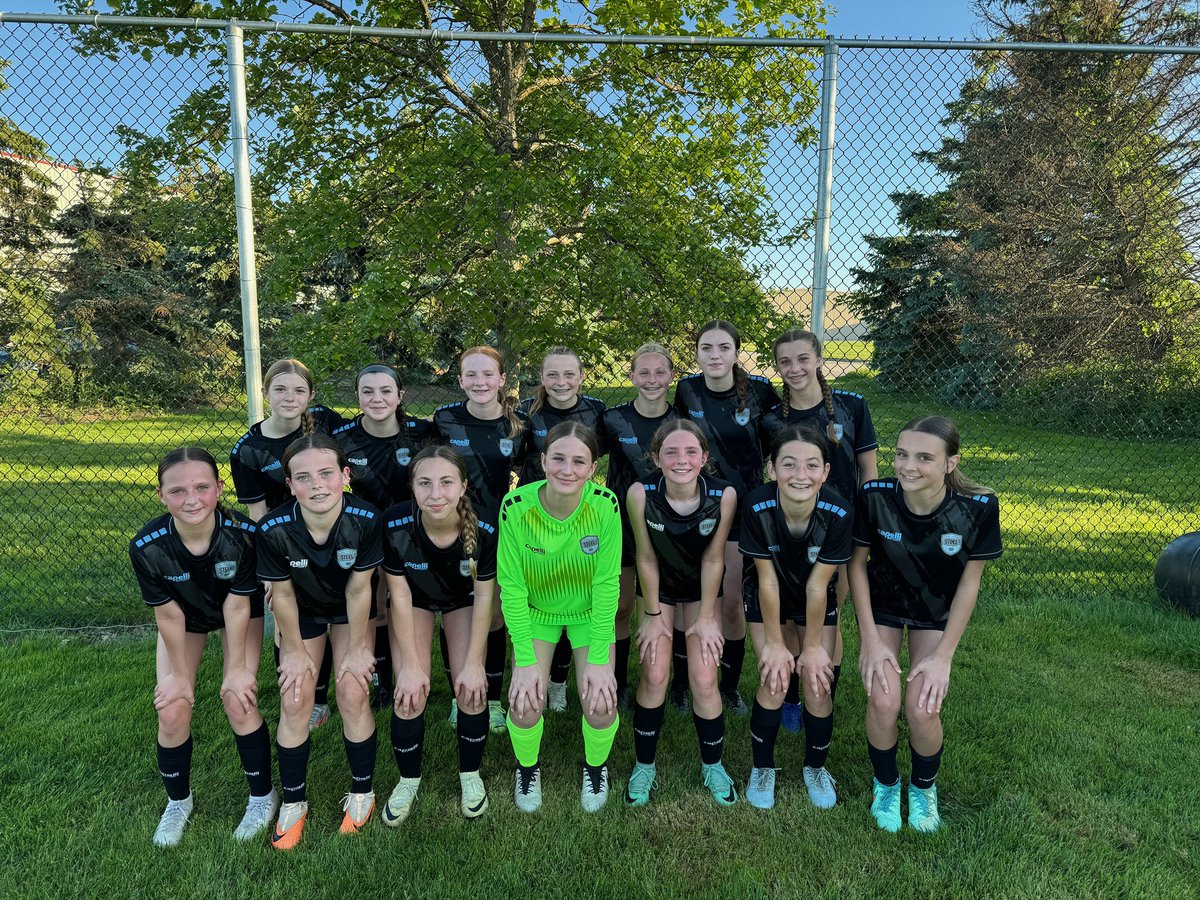 Northern Steel 2011 Blue finished the @gla_npl with a record of 14-0-1 and 0 goals conceded! What an accomplishment girls! Congrats! 🎉 

#SteelProud #NorthernSteel