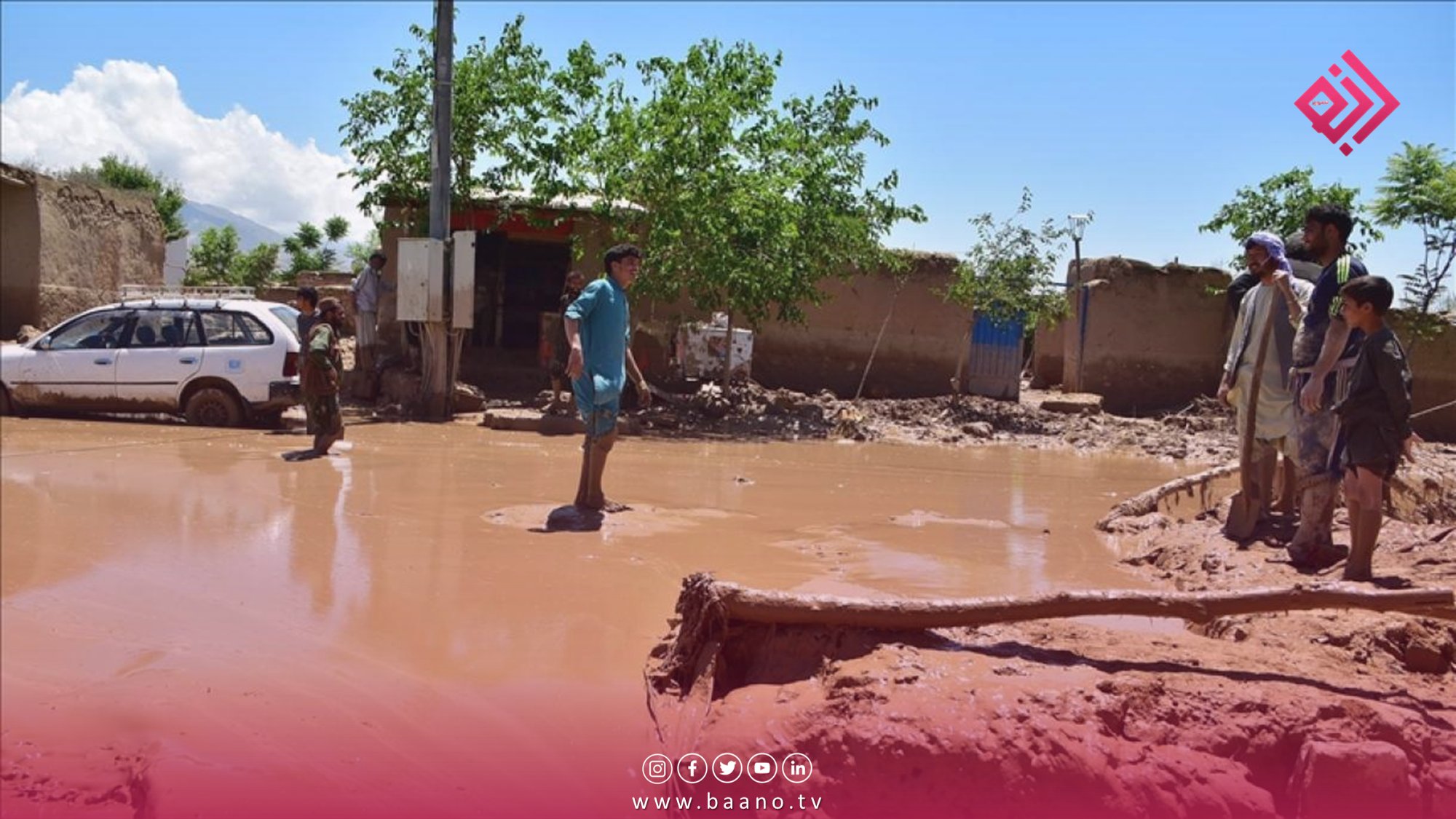 سیلاب‌ در غور جان ۵۰ نفر را گرفت