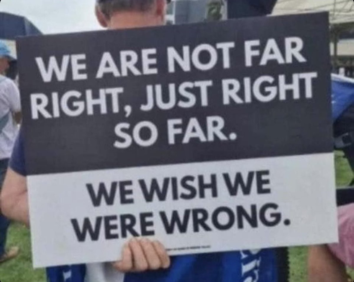 Gruizelgruys's tweet image. Democratie is geen product!
Democratie laat zich niet personifiëren.
Democratie betekent; gebondenheid.
Uw demo-versie is eindig, de &apos;cratie&apos; stuurt U de factuur!
#StopGroupthink