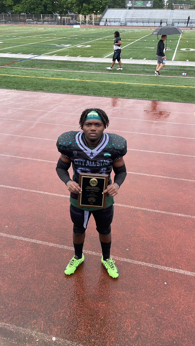 Blessed to receive the sportsmanship award today at the all star game I had a great game💚🖤