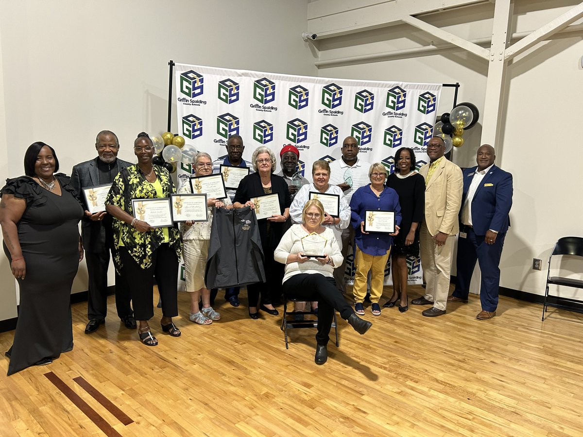Dr. Donald Warren (@drdonaldwarren) on Twitter photo What a great afternoon at our first <a href="/GriffinSpalding/">Griffin-Spalding K12</a> Transportation Department Awards Program! We’re thankful to have a great group of professionals to transport our kids daily. 👏🏽👏🏽👏🏽 What a great afternoon at our first <a href="/GriffinSpalding/">Griffin-Spalding K12</a> Transportation Department Awards Program! We’re thankful to have a great group of professionals to transport our kids daily. 👏🏽👏🏽👏🏽