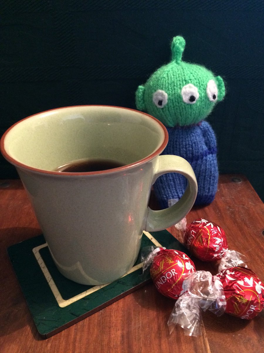 It may not be a glass but raising a drink in honour of Dr Pendsey &amp; all the amazing things he achieved saving children with T1D in India. #RaiseAGlass #RIP <a href="/PendseyTrust/">The Pendsey Trust</a>