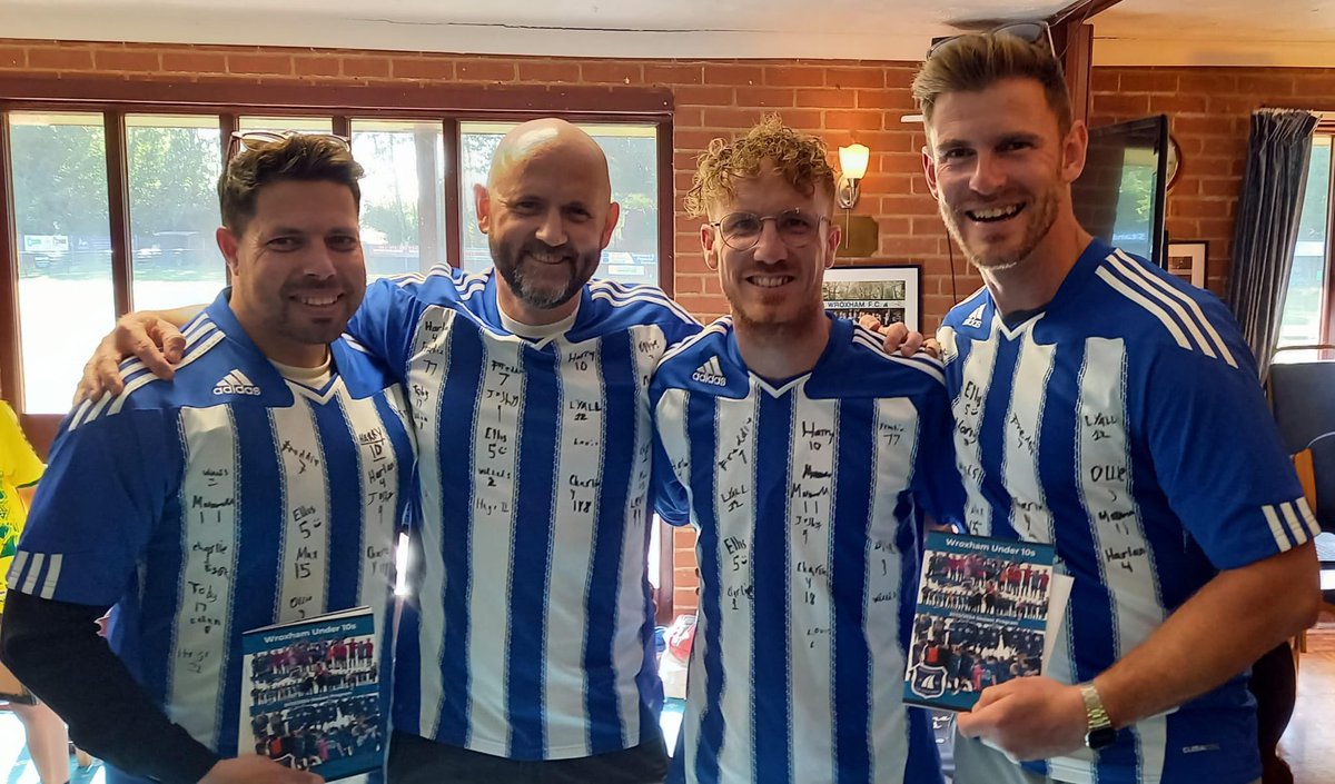 Wroxham FC U11s (@wroxhamfc_u11s) on Twitter photo Presentation evening for our <a href="/The_Yachtsmen/">Wroxham FC</a> U10s at Trafford Park ๐
So proud of every single one of our boys.
A simply incredible season. The future continues to be bright ๐ซโฝ๏ธโ๏ธ๐๐
#AHOY Presentation evening for our <a href="/The_Yachtsmen/">Wroxham FC</a> U10s at Trafford Park ๐
So proud of every single one of our boys.
A simply incredible season. The future continues to be bright ๐ซโฝ๏ธโ๏ธ๐๐
#AHOY