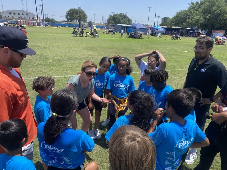 Medio Creek iPlay football team earned 2nd place in the city today! They completed against Judson ISD and Sun Valley! Well done, Medio Creek Gators! Even Dr. Ball was there to give the kids a peptalk! #RootEDMCE #GoPublic  #DestinationSWISD #MiFamiliaMCE
