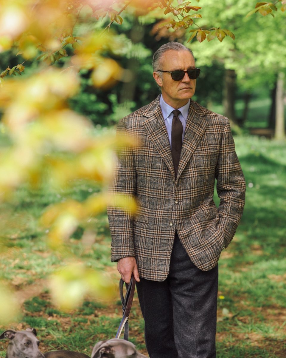 I saw this Clifton Tweed on IG yesterday, and it looks amazing.