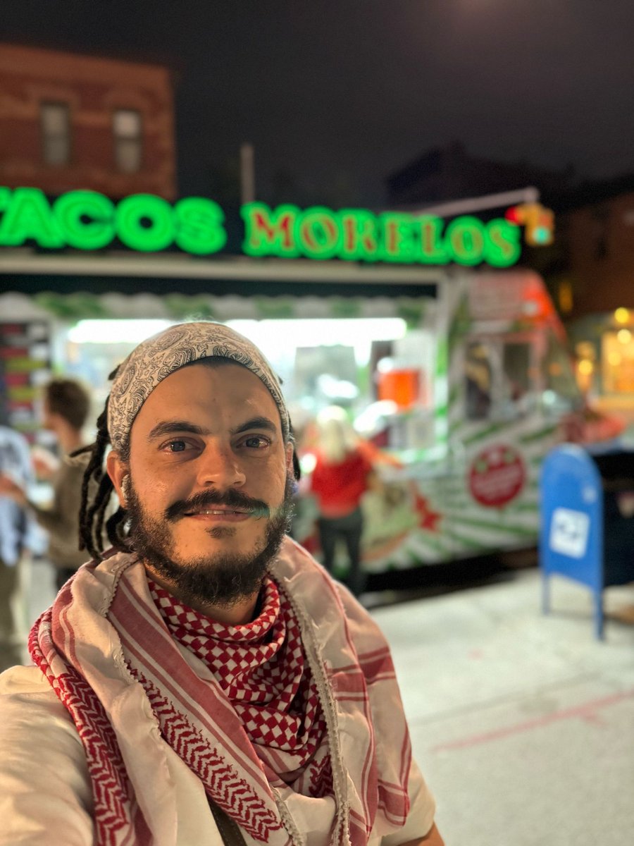 tacos morelos, brooklyn ny.
legalzin, mas que saudade da cdmx.