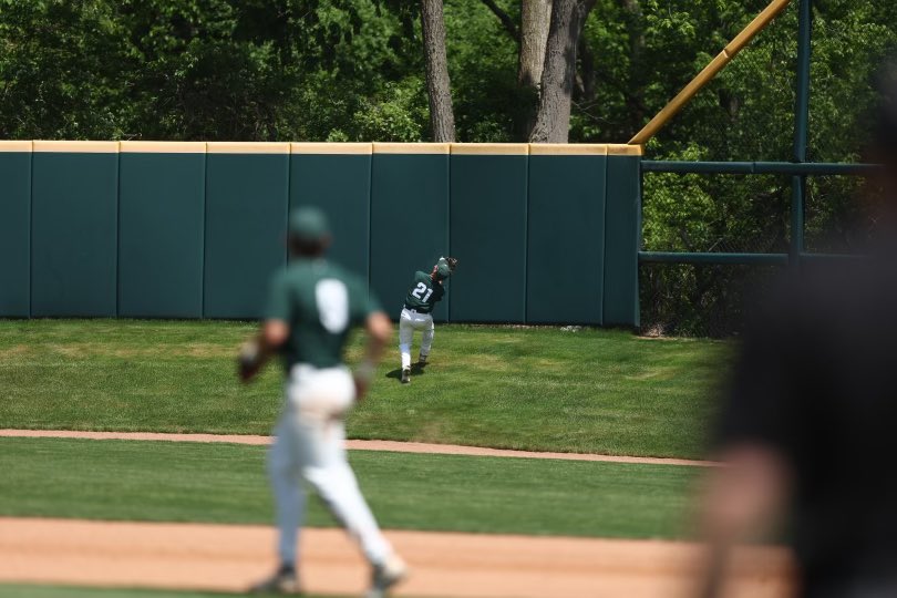 Some more photographic proof of Frank’s sweet catches today!! #GoGreen | #SpartanSeniorDay | @JackF_22