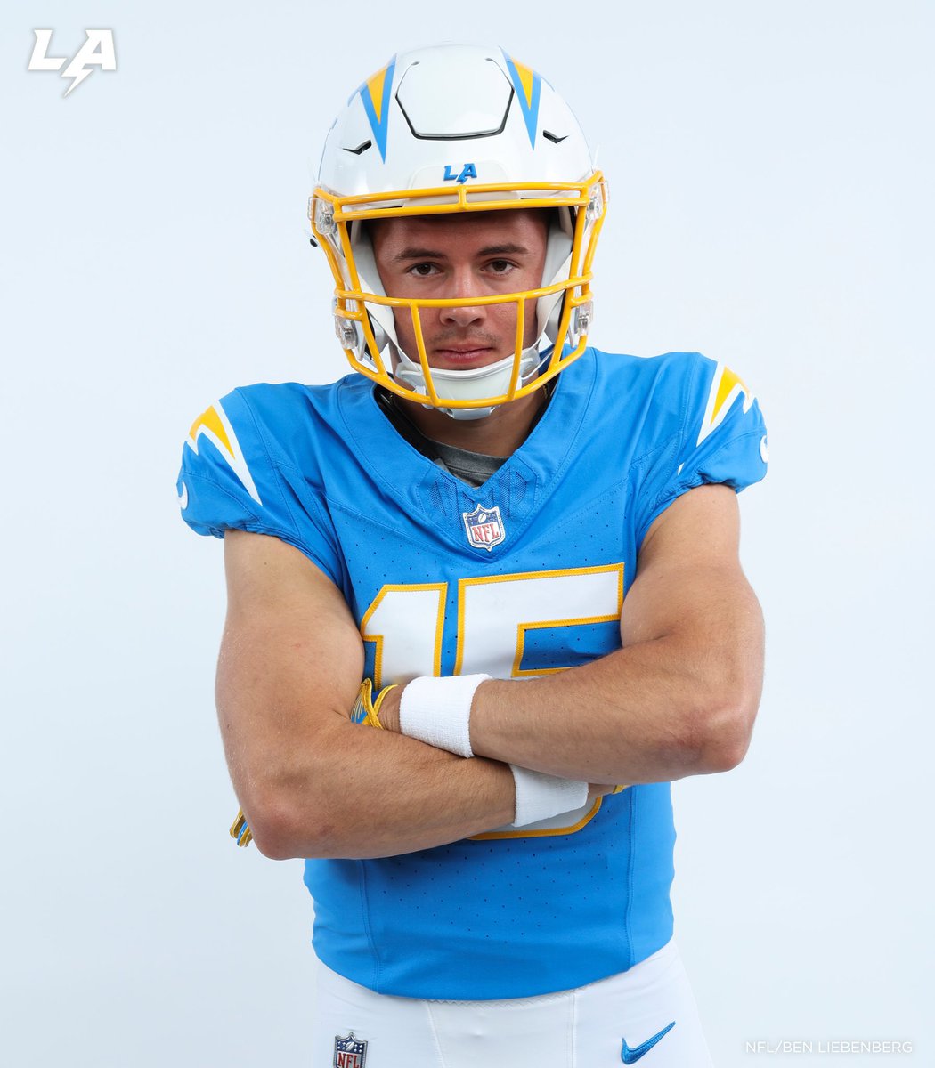 Looking good @laddmcconkey02 ⚡️ 📸 via @chargers #GoDawgs