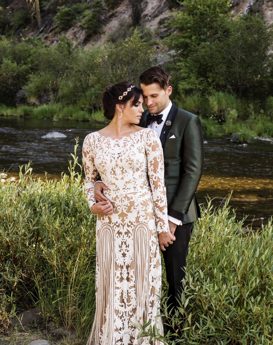 Fancy Drew tweet media