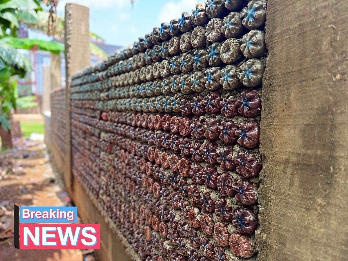 OlumideIDOWU's tweet image. Exciting Update after my visit to INC-4 Ottawa, Canada!🇨🇦🚽

Our #BottleToiletProject 🚽in Nigeria🇳🇬 is making waves in combating #PlasticPollution and solving the issue of #OpenDefecation.💧It's truly inspiring to see the progress firsthand and witness the positive impact we're