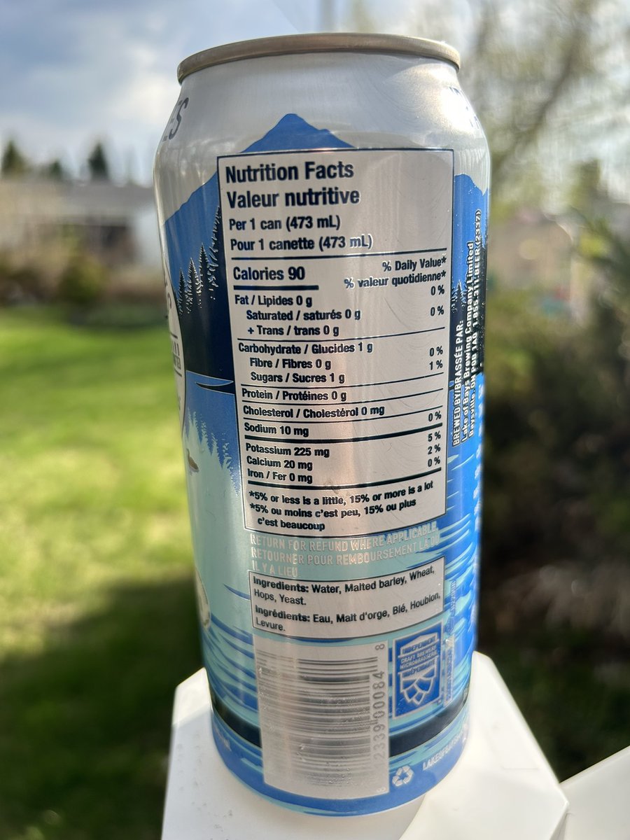What is this sorcery? 90 calories, 1g of carbs and actually tastes like a session IPA. Bar raised. #ontariocraftbeer #summerbeer. <a href="/lb_brewing/">Lake of Bays Brewing</a>