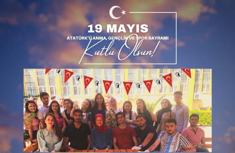 19 Mayıs’ta Ata’mızın Samsun’da yaktığı meşale, gençlerin ellerinde yanmaya devam edecektir. 19 Mayıs Atatürk’ü Anma Gençlik ve Spor Bayramı kutlu olsun🇹🇷🇹🇷