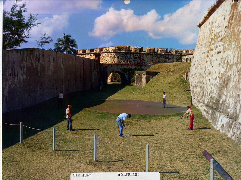 nle_golf's tweet photo. Golf course that was inside a military fortification in Puerto Rico.  Looks like a fantasy course in a video game. https://t.co/2FIapocsBQ