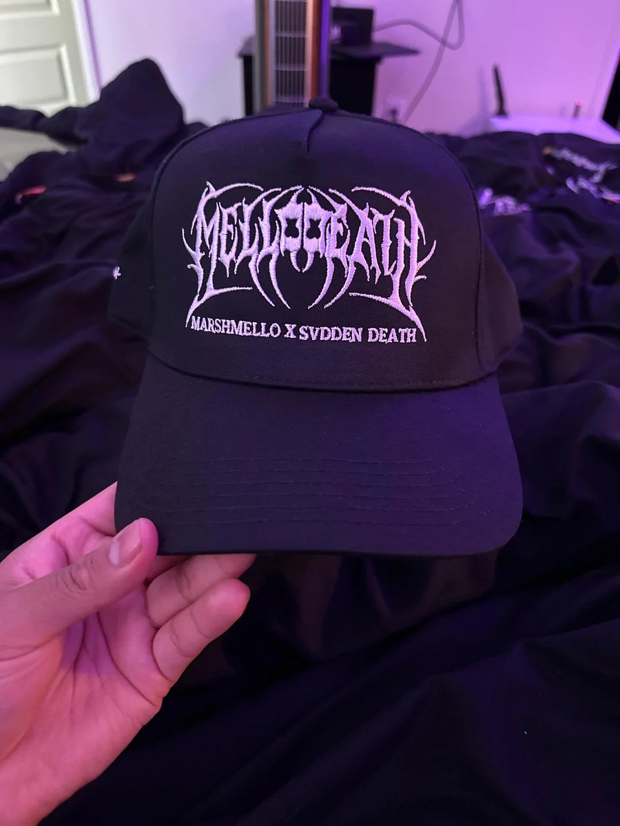 portalmellogang's tweet photo. 📸| Official cap for @Marshmello and @SvddenDeath's "#MELLODEATH" merch that is already sold out on Mello's official website via @themellofanatic (Reddit). https://t.co/hFGTcfLcyd