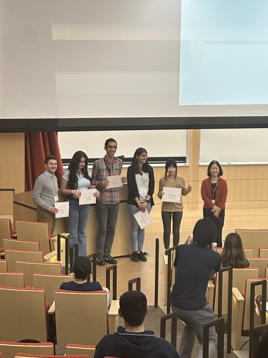 Xiongosome's tweet image. Congratulations to the poster and speaker winners for our biophysics and structural biology symposium! Including our very own Matt Cook!