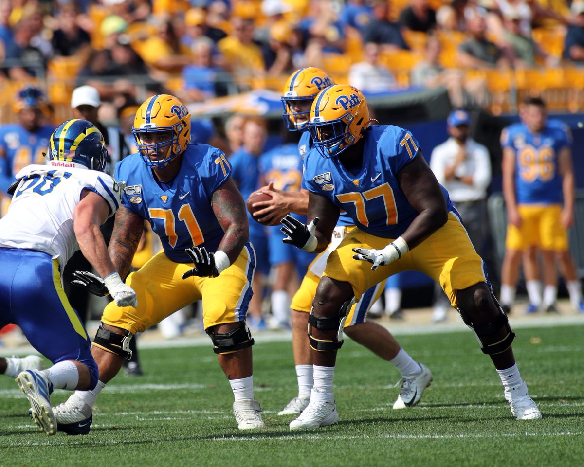 #AGTG Blessed to receive an offer from the University of Pittsburgh #GoPanthers @CoachDuzzPittFB @CoachDuzzPittFB @COACH_ONEIL @Coach_Duff1 @chriscaliber72 @BXCoachEd @UDFB78 @CardinalHayesFB