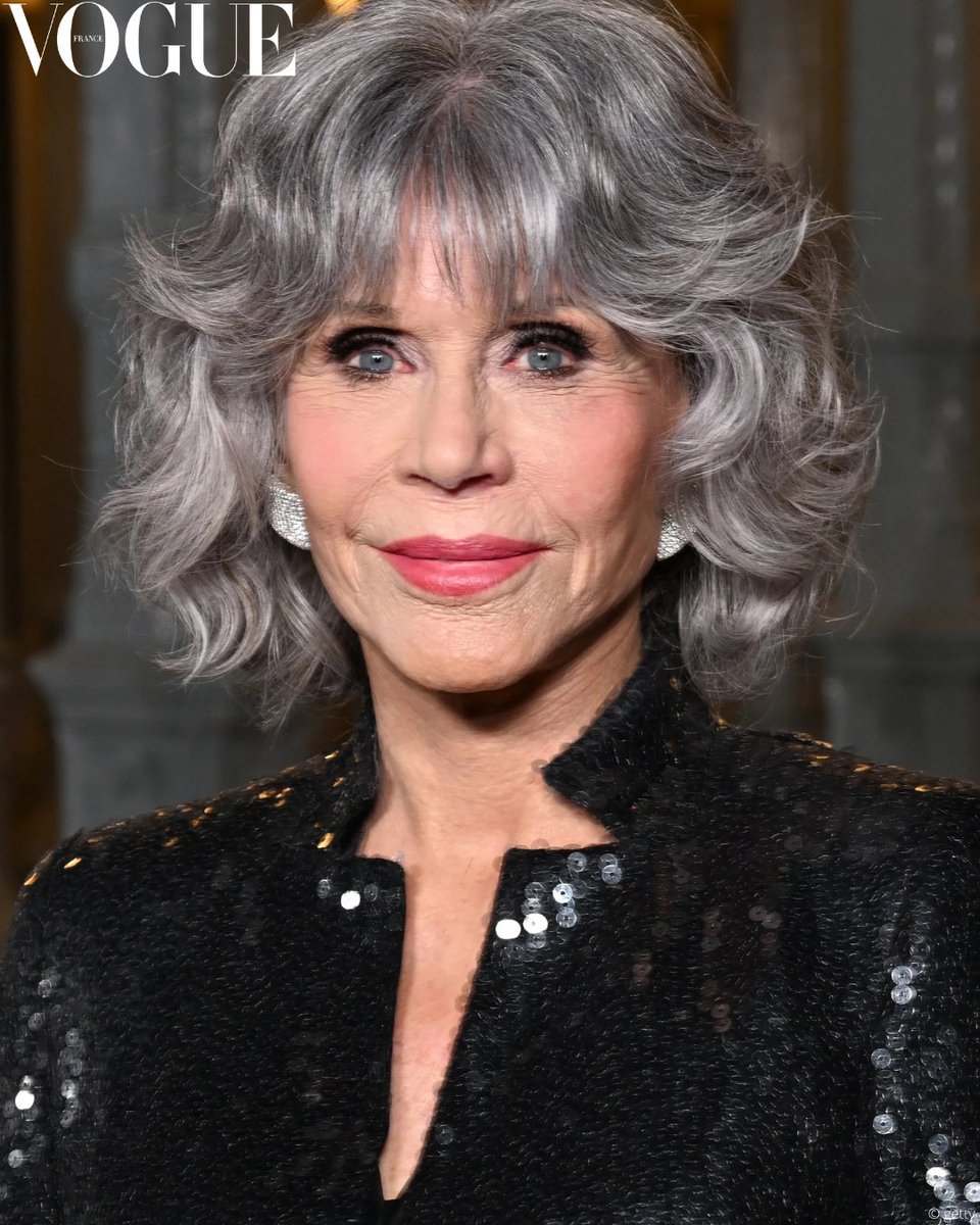 À 86 ans, Jane Fonda a un secret pour rester jeune, et c'est probablement l'aveu le plus franc que l'on puisse entendre de la part d'une star.
--> trib.al/gj0UDAw
© Getty