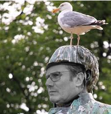 Justice_Seer's tweet photo. @raphaeldogg @RachelReevesMP @Keir_Starmer Well that was a massive fail! Even #RobotReeves can't make Sir Dullard of Ditchwater look remotely human! https://t.co/7DkTlUR92H