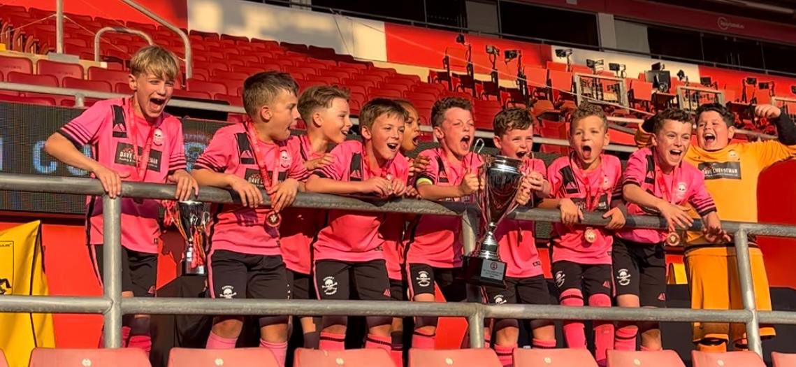 Surrey Nomads tweet media