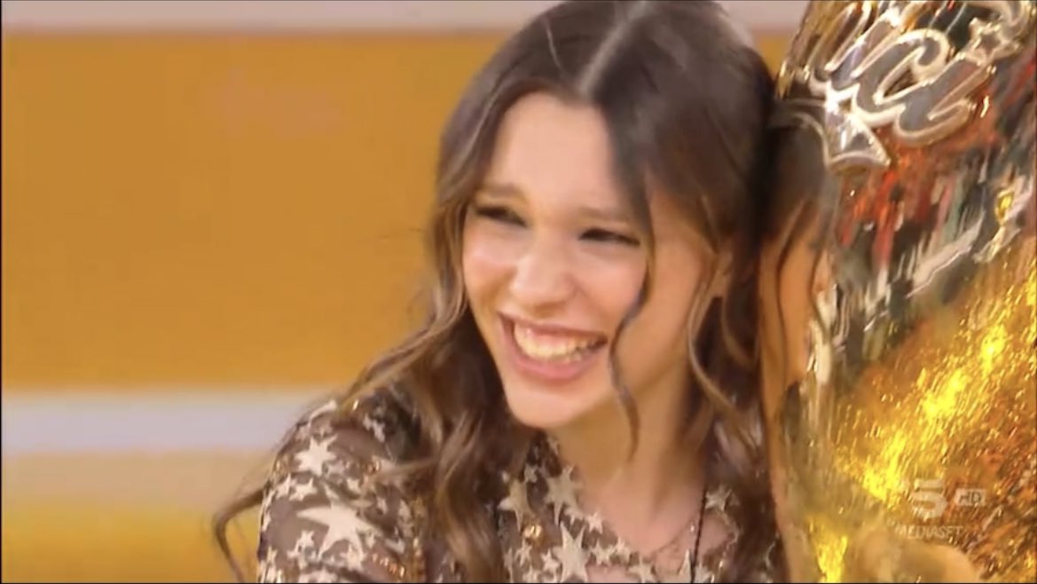 trovarsi's tweet image. il ribaltone fino alla fine sarah ti meriti tutto sei tu amici ventitré

#amici23