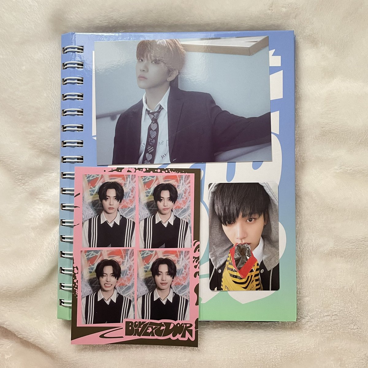 ___myonn's tweet photo. BOYNEXTDOOR ボイネク ボネクド
HOW? トレカ 交換

〈譲〉画像のもの
　　　( ジェヒョン テサン イハン ウナク )

〈求〉同種 ソンホ

郵送での交換希望です。
お心当たりのある方は、気軽にコメント又はDMをお願いいたします◡̉̈♡

#ボネクド交換 
#ボイネク交換 https://t.co/S6DwfP86eQ