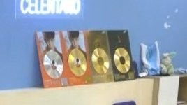 jjbowerslaugh's tweet photo. e comunque mida e holden in arte gli orchi hanno mandato avanti questa edizione punto e basta e io attenderò per sempre un loro feat anche a costo di vedere uno studio di registrazione saltare in aria perché ovviamente litigherebbero buon proseguimento #amici23 https://t.co/z7fIlmGkca