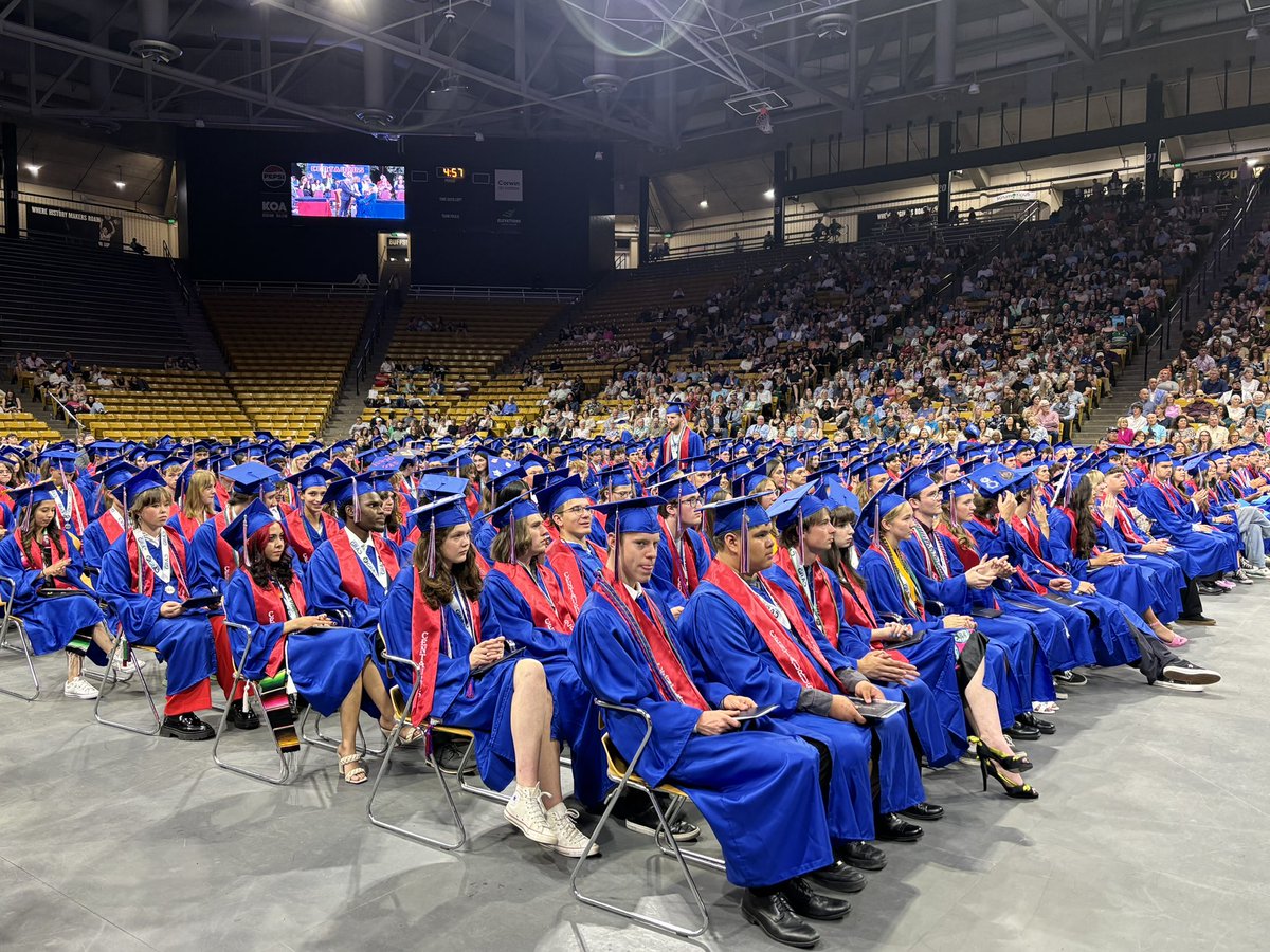 BVSDcolorado's tweet image. Another incredible celebration! 🎉 Congratulations @CentaurusHS Class of 2024! 🎓👏 

#BVSD #BVSDproud #Classof2024