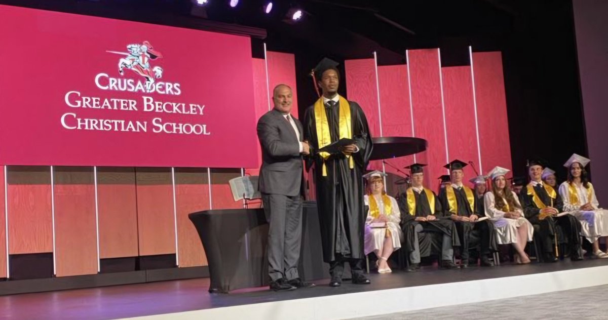 Honored to speak during graduation at my alma mater Greater Beckley Christian to welcome the newest alumni to the GBC family. An amazing group of graduates who are going to do great things in life! <a href="/JustinArvonWV/">Justin Arvon 🇺🇸</a> <a href="/GBCBasketball/">Greater Beckley Christian Boys Basketball</a>