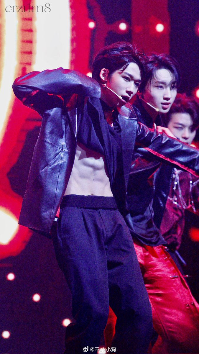 tofuyang_0424's tweet photo. [@BOYSTORY_WORLD] #BOYSTORY
𝟐𝟒𝟎𝟓𝟏𝟖「極」concert tour
in chongqing 📸 #SHUYANG ૮₍ ˶ᵔᵕᵔ˶₎ა

•不ok小狗
#Alpha #Ji #極 https://t.co/ZjXujH8WWO