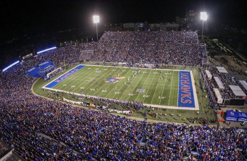 After a great conversation with @coachgrimey I’m blessed to say I have received an offer from the University of Kansas!! @PHSTigerFB @AllenTrieu @PrepRedzoneIL @KU_Football