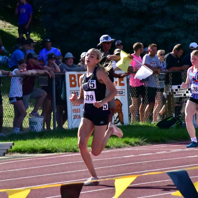 SVEagles's tweet photo. Adi Hunt ends her 2024 State Track Meet with another gold! She is the 200M State Champion! She comes home with 2 golds in the 200 and long jump, and 2 silvers in the 100 and 400. Great season. We are proud of you! #svnation https://t.co/oSOSlK6dch