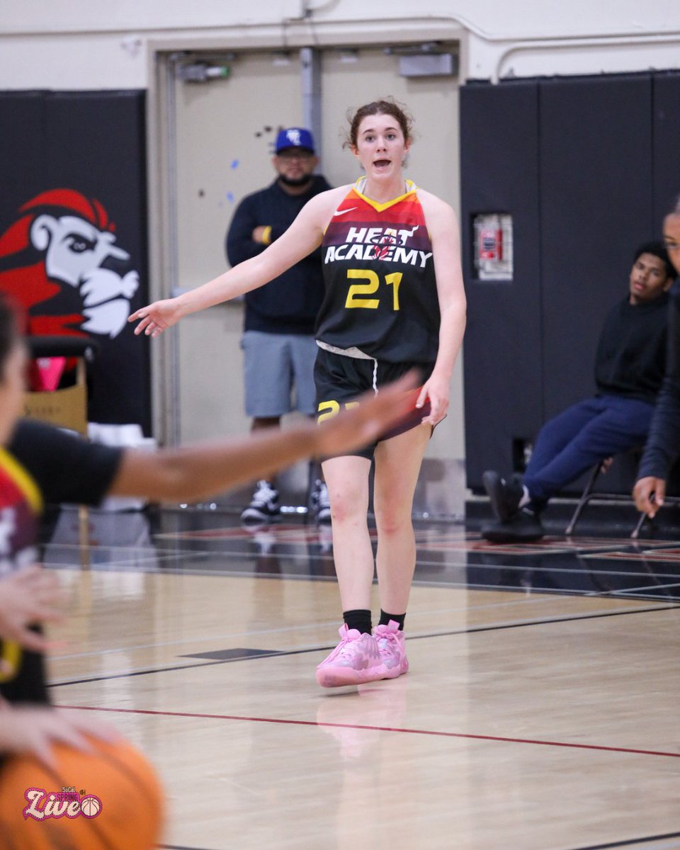 Hypeherhoops1's tweet image. The girls are dominating Southern California at the #SpringLive 🏆